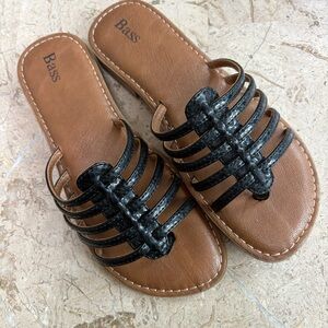 Casual Open Toe Slip On Thong Sandal Black Flat Comfort Bass Size 5.5 M New